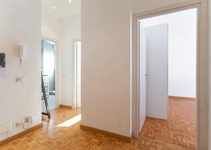 Corso Francia 2bdr Apartmet Appartamento